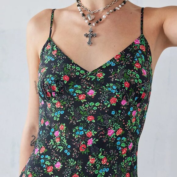 Floral Black Maxi Dress - Picture 2 of 2